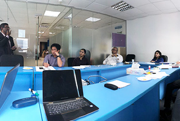 Communication lab session at Foster Consultants, Dubai